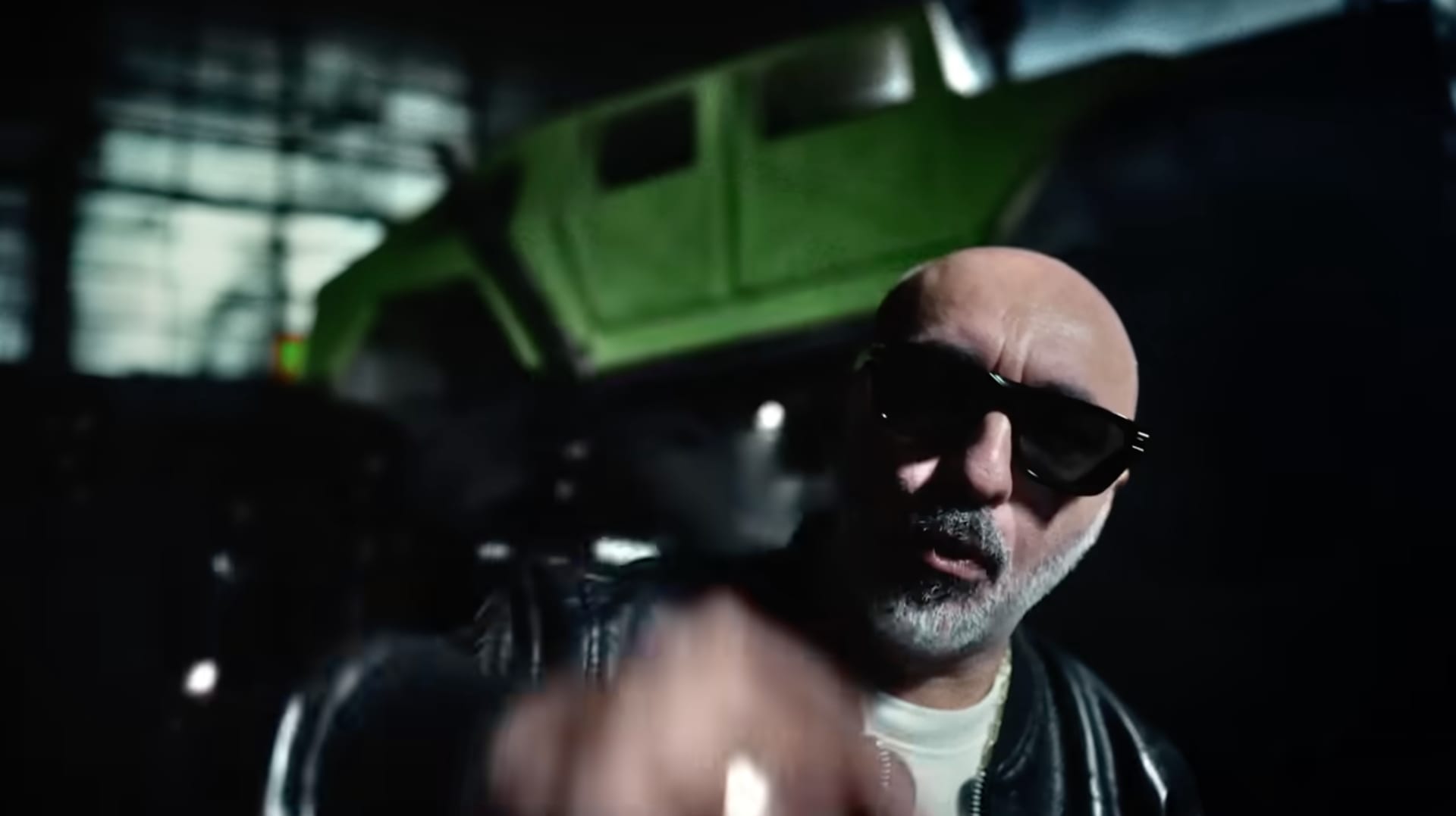 Cabron - Green car warehouse